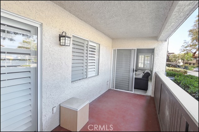 Building Photo - 30 Corniche Dr