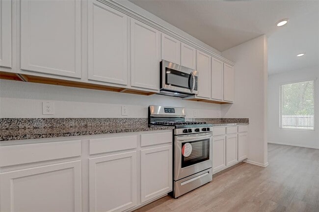 Building Photo - 22084 Juniper Crossing Dr
