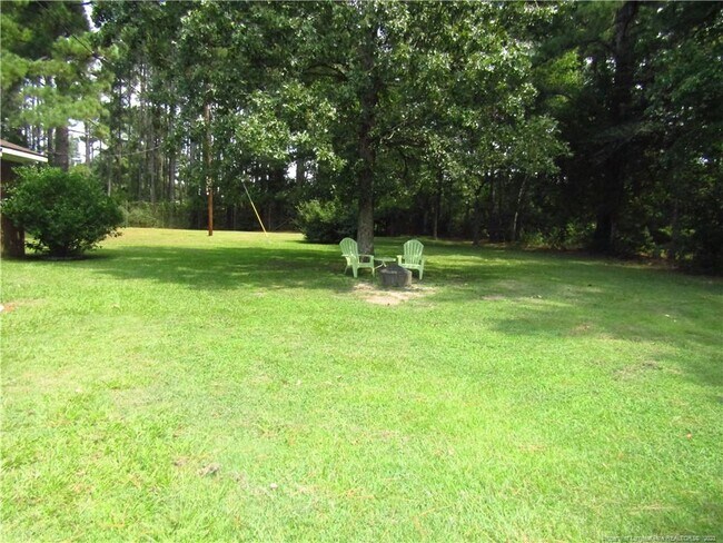 Building Photo - 531 Dewitt Williams Rd