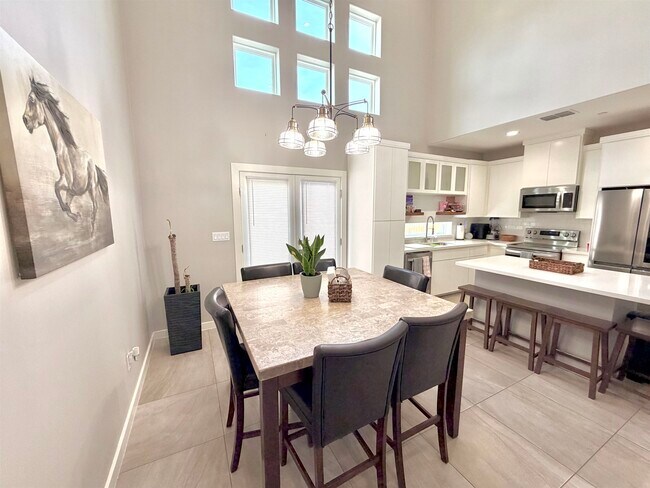 Building Photo - 9653 McPherson Rd