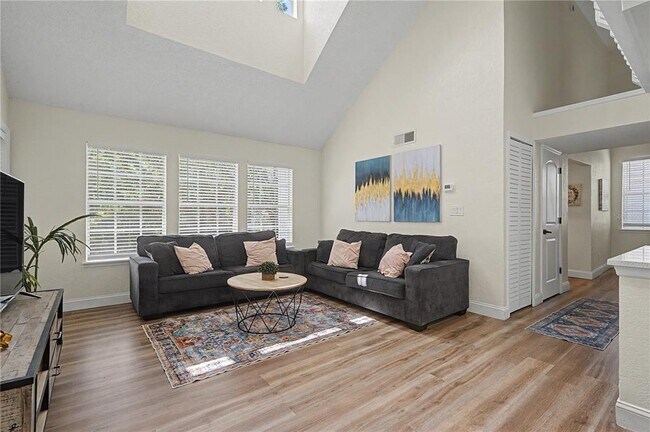 Building Photo - 3266 Haviland Ct