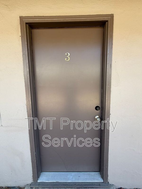 Building Photo - 2530 S St