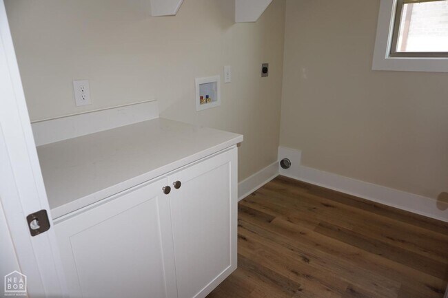 Building Photo - 3 Bedroom, 2 Bath Home in Brookland