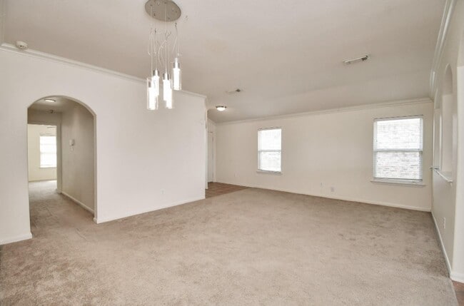 Building Photo - 12818 Schiller Park Ln