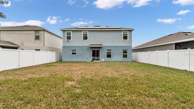 Building Photo - 1450 Haines Dr