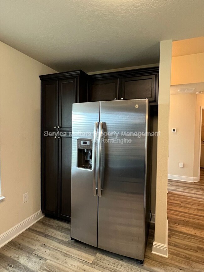 Building Photo - 5136 Carmell Ridge Cir