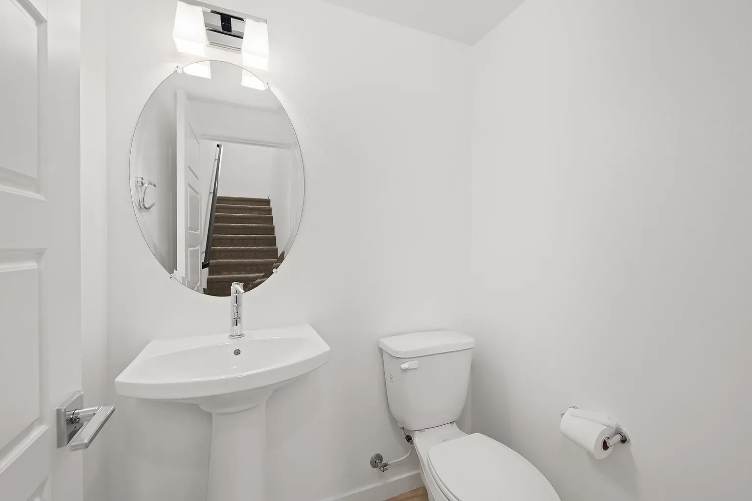 Building Photo - 370 Broadway Dr