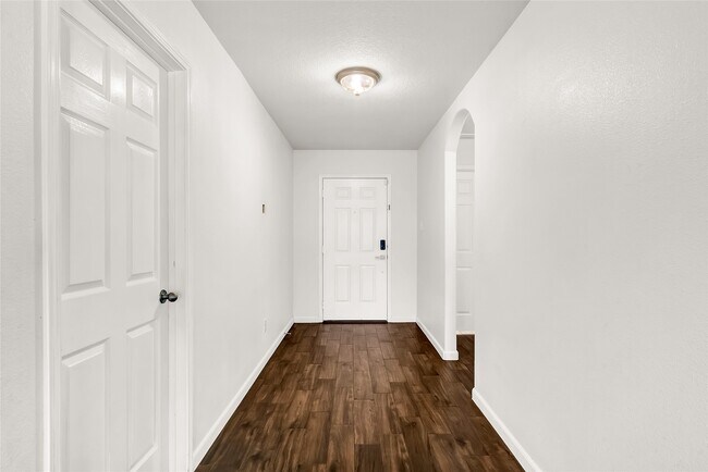 Building Photo - 26919 Springflight Ln