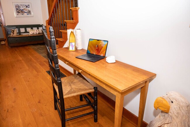 Building Photo - 28 Yellow Birch Cir