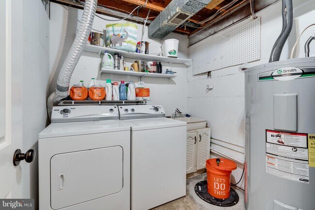 Building Photo - 12707 Harborview Ct