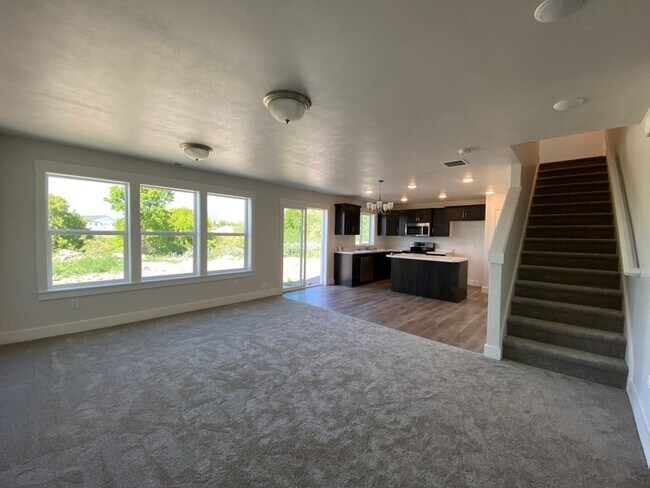 Building Photo - 1403 W Creekside Dr
