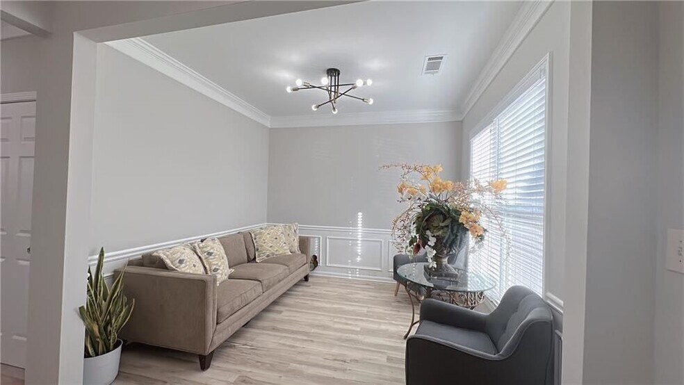 Building Photo - 3295 Briaroak Dr