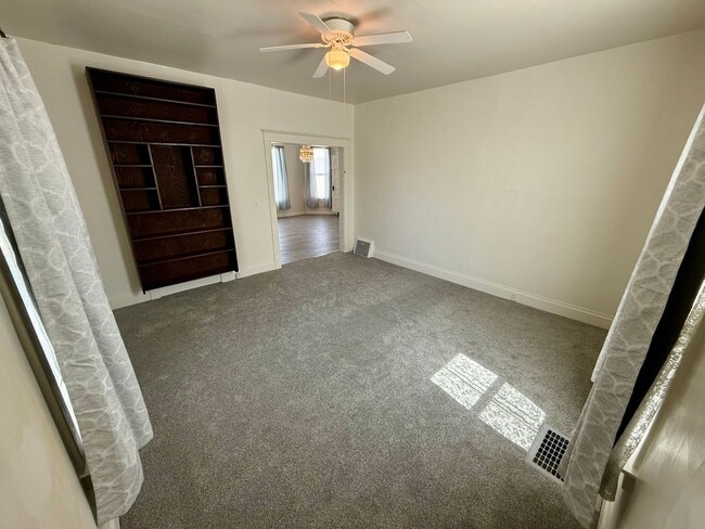 Building Photo - Charming 4-Bedroom, 2-Bath Victorian Home ...