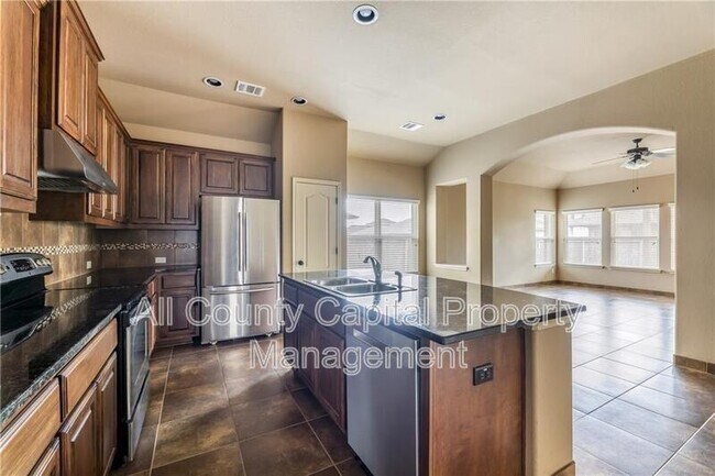 Building Photo - 18712 Leigh Ln