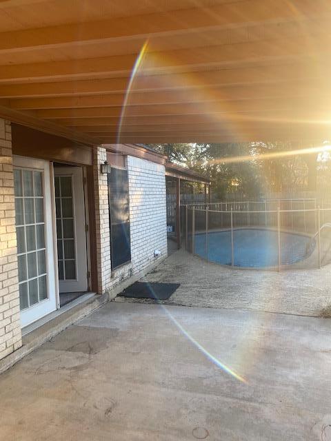 Building Photo - 8908 Viking Dr