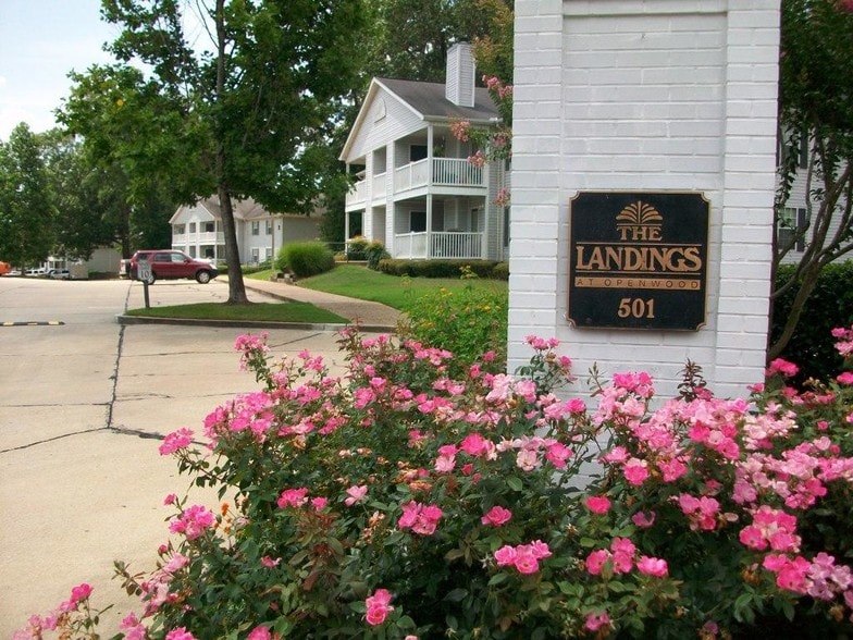 Entrance - The Landings Apartments