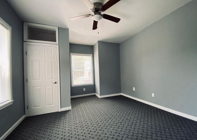 Main bedroom - 26 W Center St