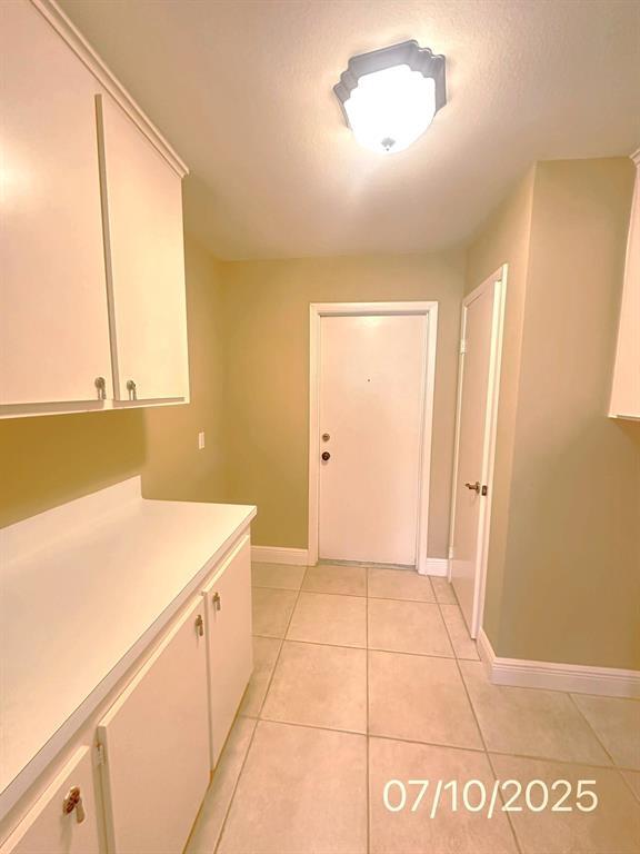 Building Photo - 20326 Spoonwood Dr