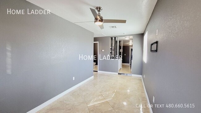 Building Photo - This charming 1-bedroom, 1-bath attached unit