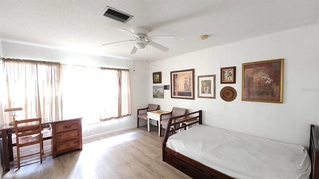 Building Photo - 2405 Neptune Rd