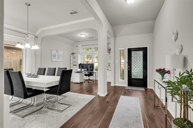 Building Photo - 5522 Little Creek Ct