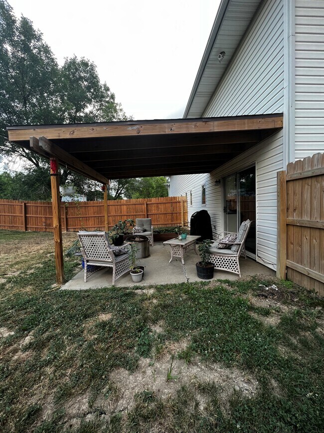 Covered Patio - 5015 W Georgetown Dr