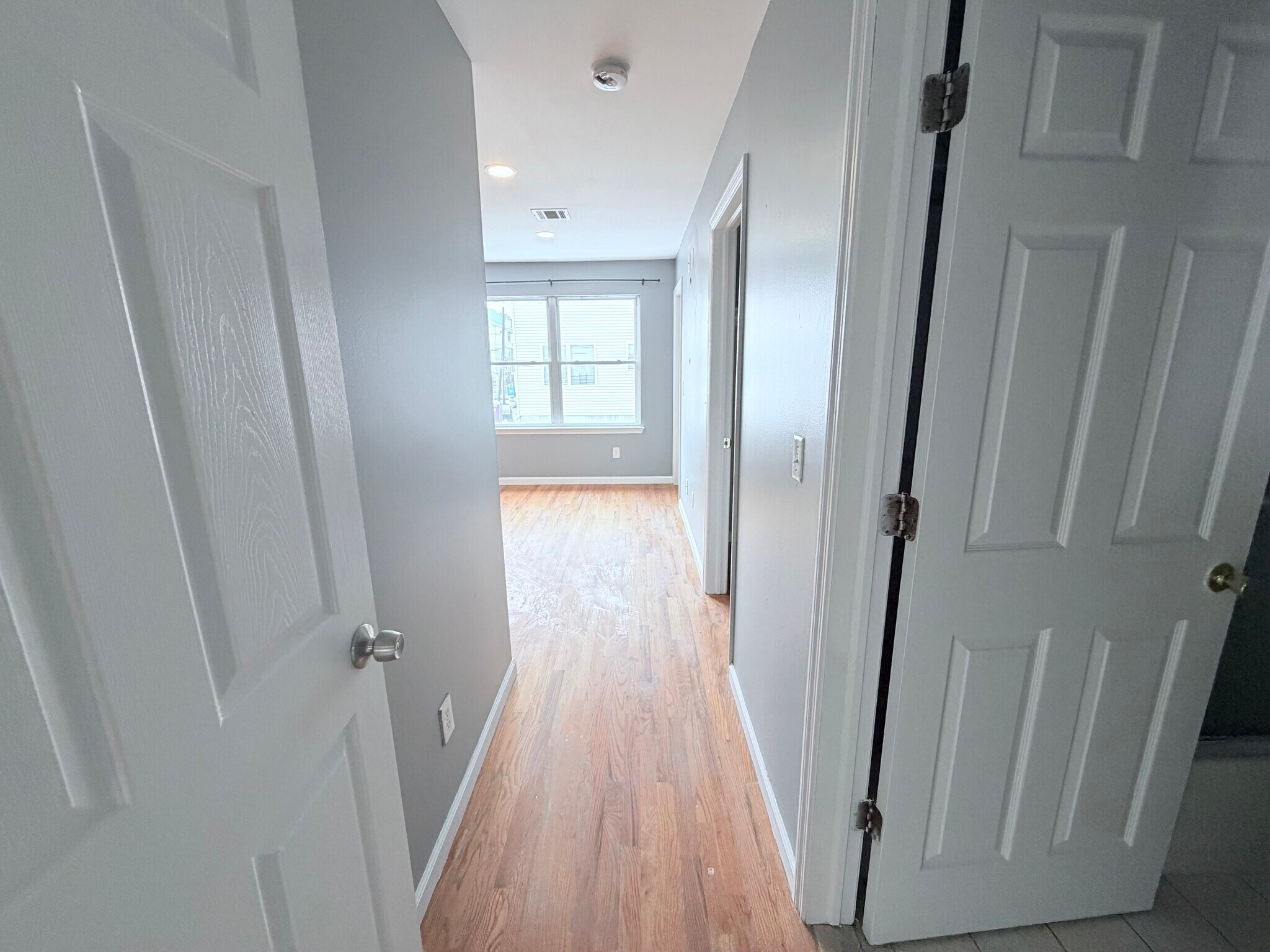 Building Photo - 181 Camden St