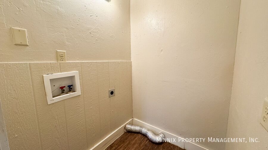 Building Photo - 4413 36th St