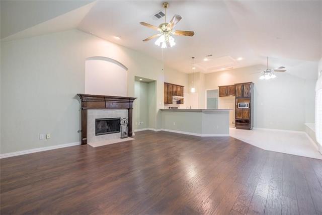 Building Photo - 2020 Westbury Ln