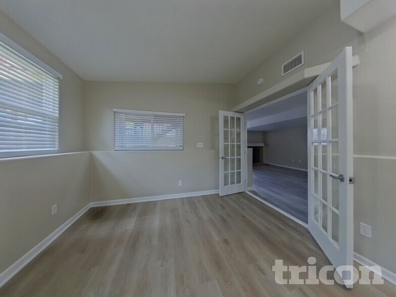 Building Photo - 16890 Blue Mist Cir