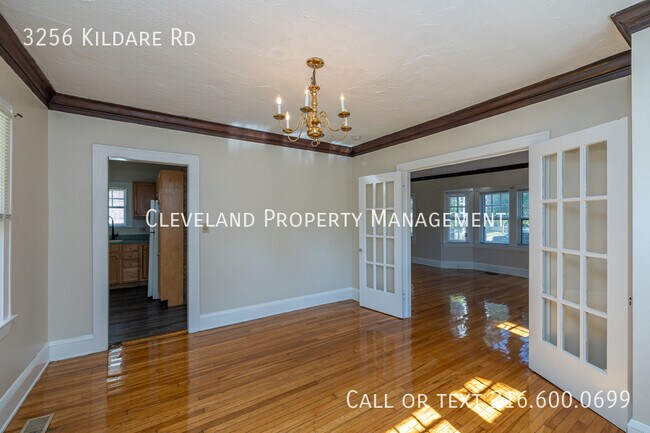 Building Photo - 3256 Kildare Rd