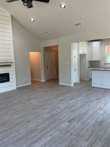 Building Photo - 2614 Austin Dr