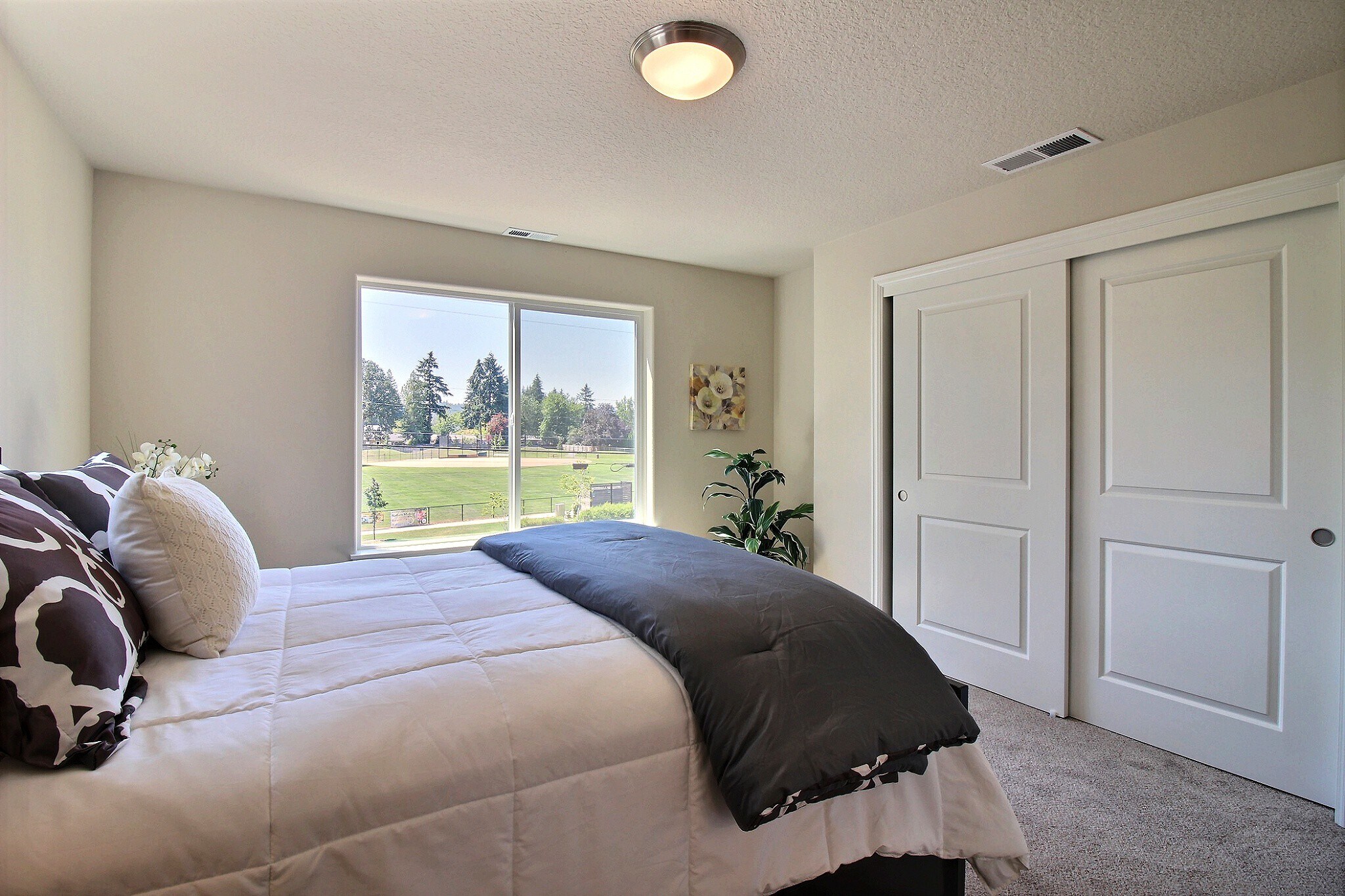 Building Photo - 16606 Southwest Barsotti Street