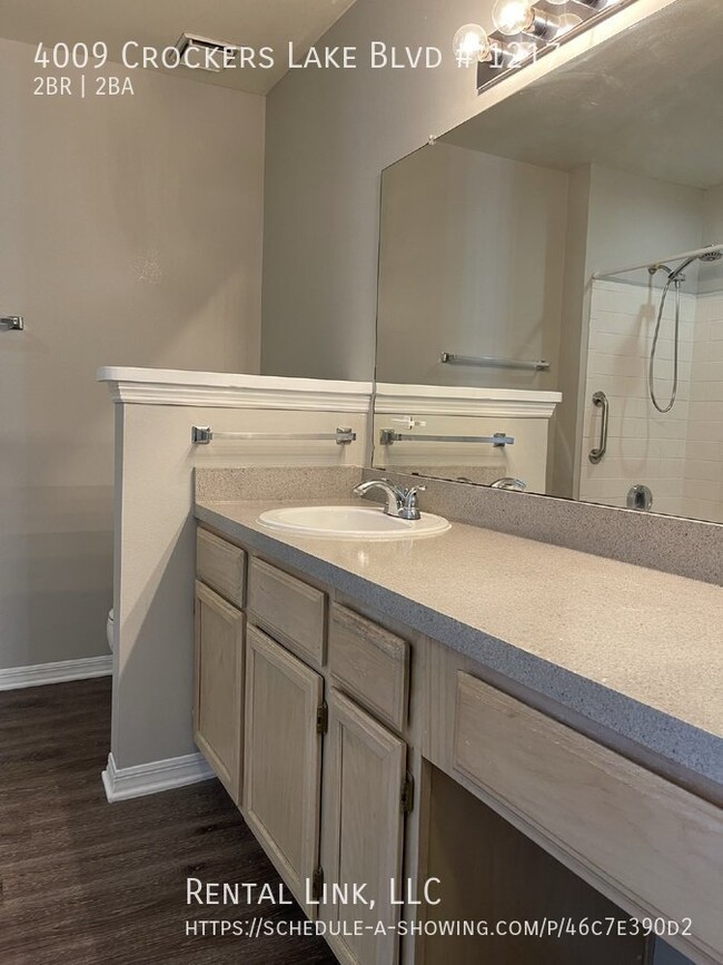 Building Photo - 4009 Crockers Lake Blvd # 1217