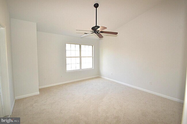 Building Photo - 13510 Nickleback Ct