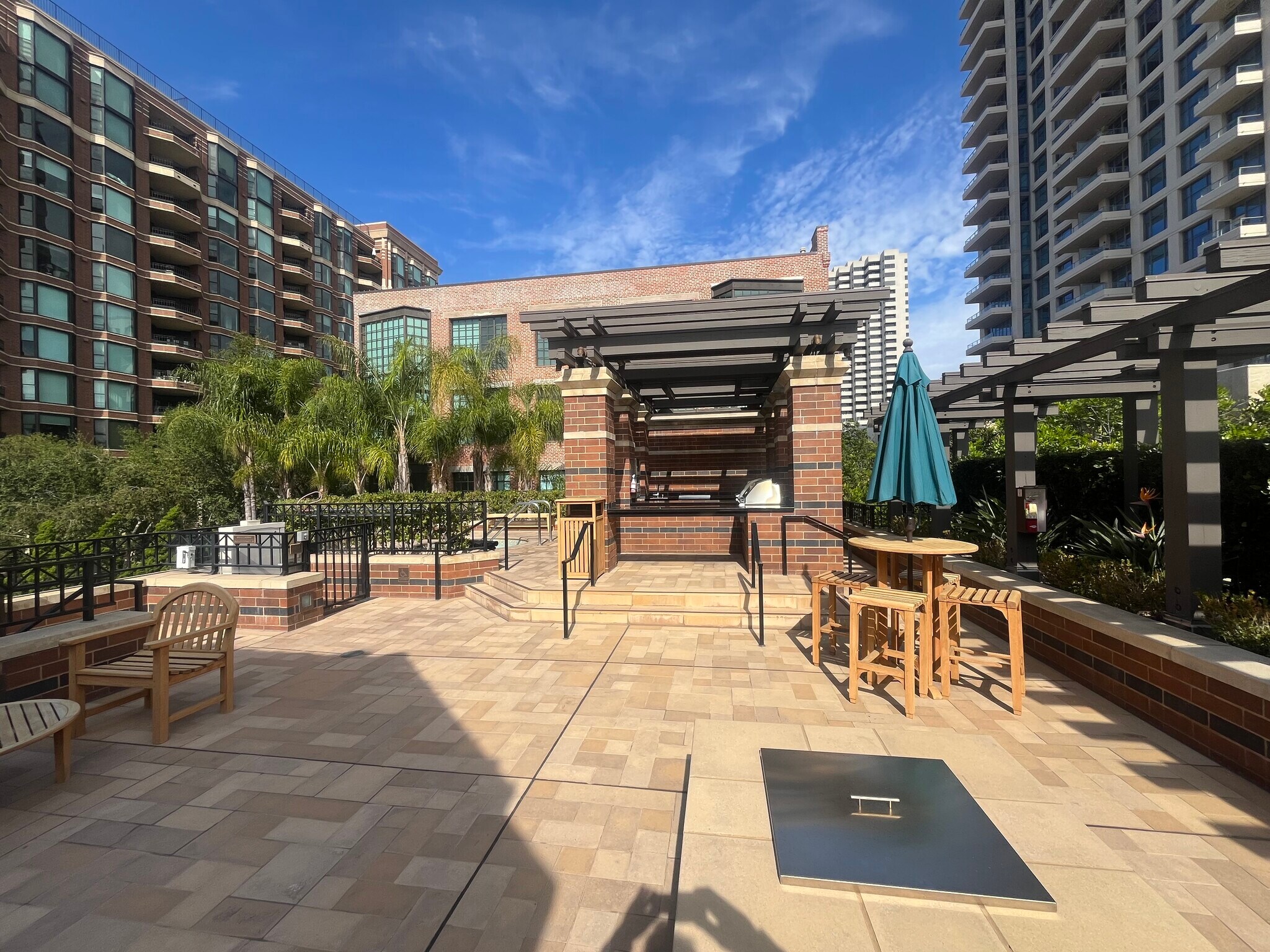 Gazebo BBQ Area - 500 W Harbor Dr