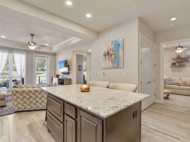 Building Photo - 104 Bella Toscana Ave