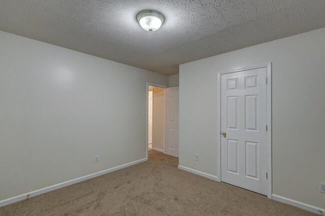 Building Photo - 632 Vonbryan Trace