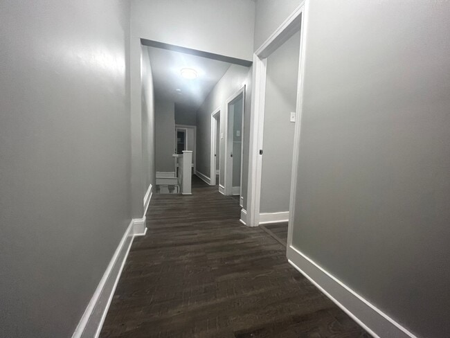 Building Photo - Beautiful 4 bed/2 bath home on 4th St. in Camden!