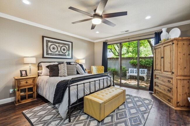 Building Photo - Coveted Crocker Grove Village in Gold River