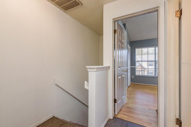 Building Photo - 1602 Brigadoon Dr