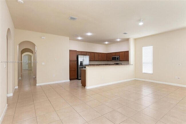 Building Photo - 9036 SW 170th Pl