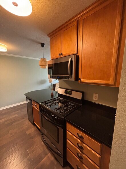 Building Photo - 3120 Hennepin Ave