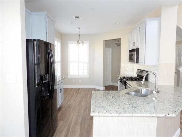 Building Photo - 3001 Woodmill Dr