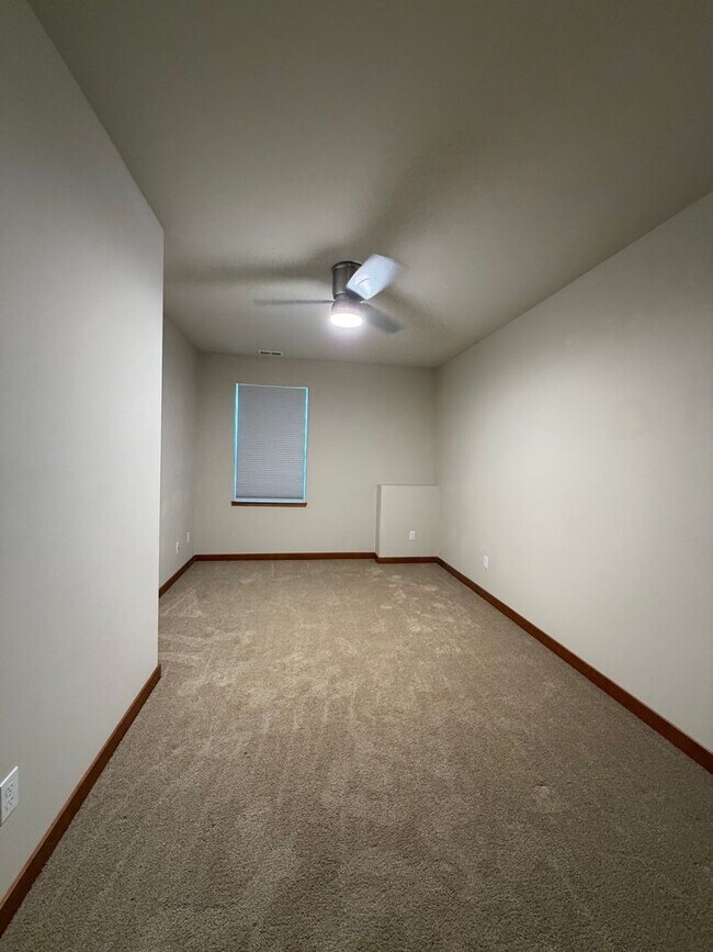 Building Photo - Military Discount - Please Inquire! ~ Whiskey Ridge View Home | 5 Bed + Bonus Living Space with O...