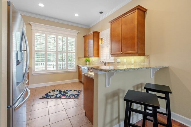 Building Photo - 4244 Grove Park Dr