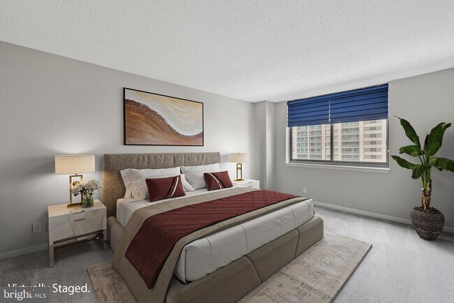 Building Photo - 5501 Seminary Rd