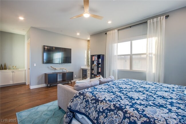 Building Photo - 10960 Merito Ct
