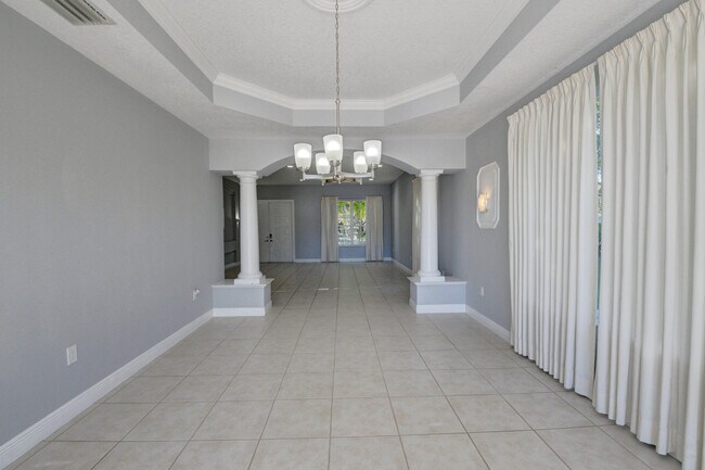 Building Photo - 9544 Barletta Winds Point