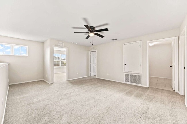 Building Photo - "Spacious 4-Bedroom Retreat with 3 Full Baths in San Antonio – Your Perfect 2029 Sq Ft Sanctuary!"